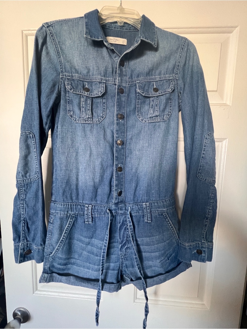 ABERCROMBIE & FITCH WOMEN’S LONG SLEEVE DENIM TIE WAIST ROMPER SIZE XS